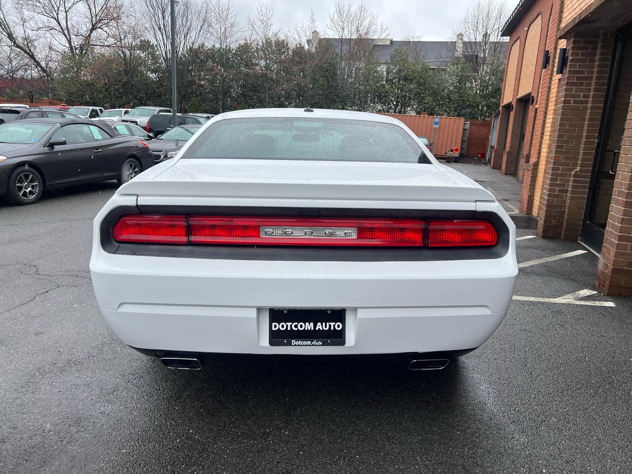 Dodge Challenger R/T 2012