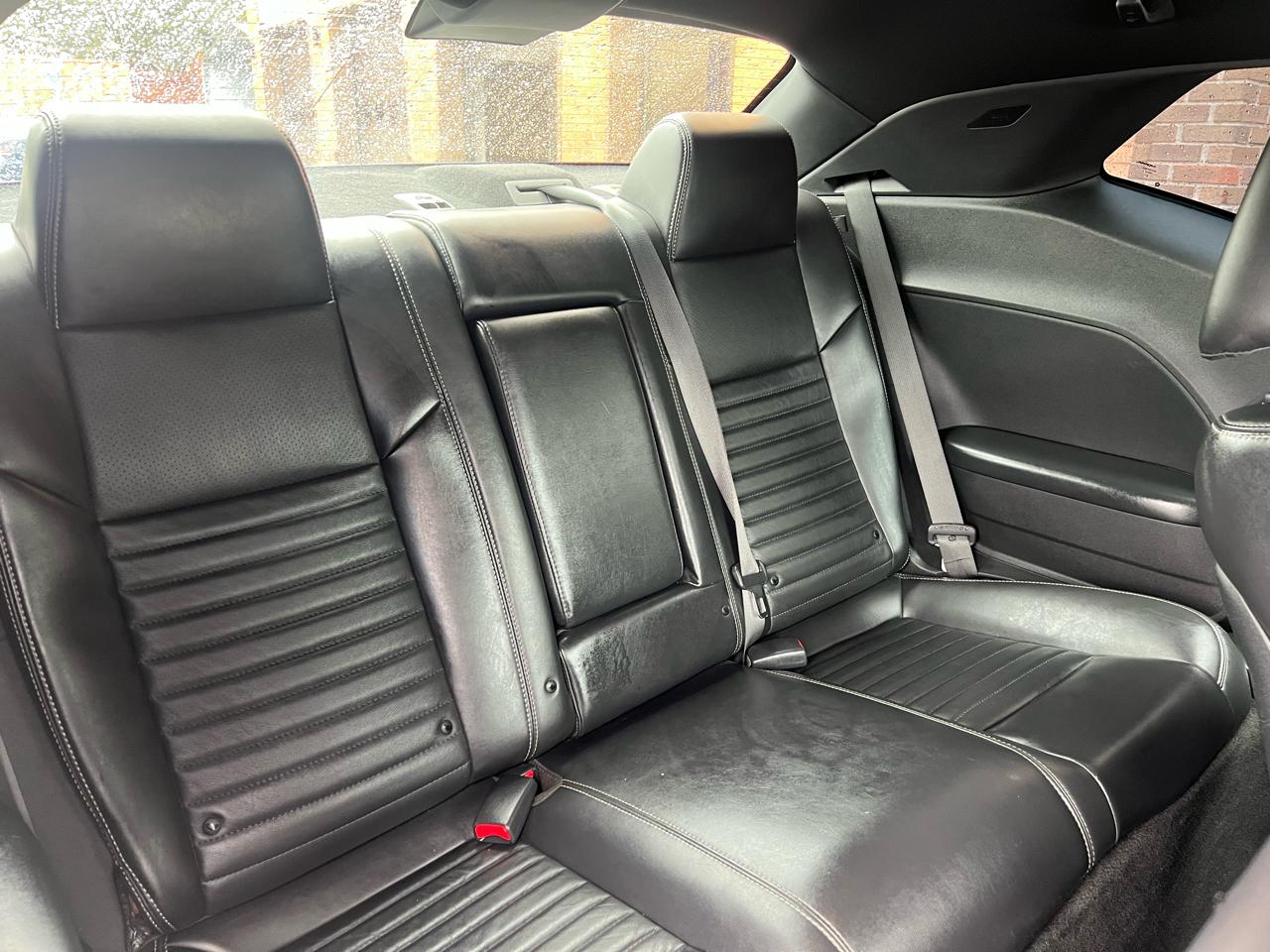 Dodge Challenger R/T 2012