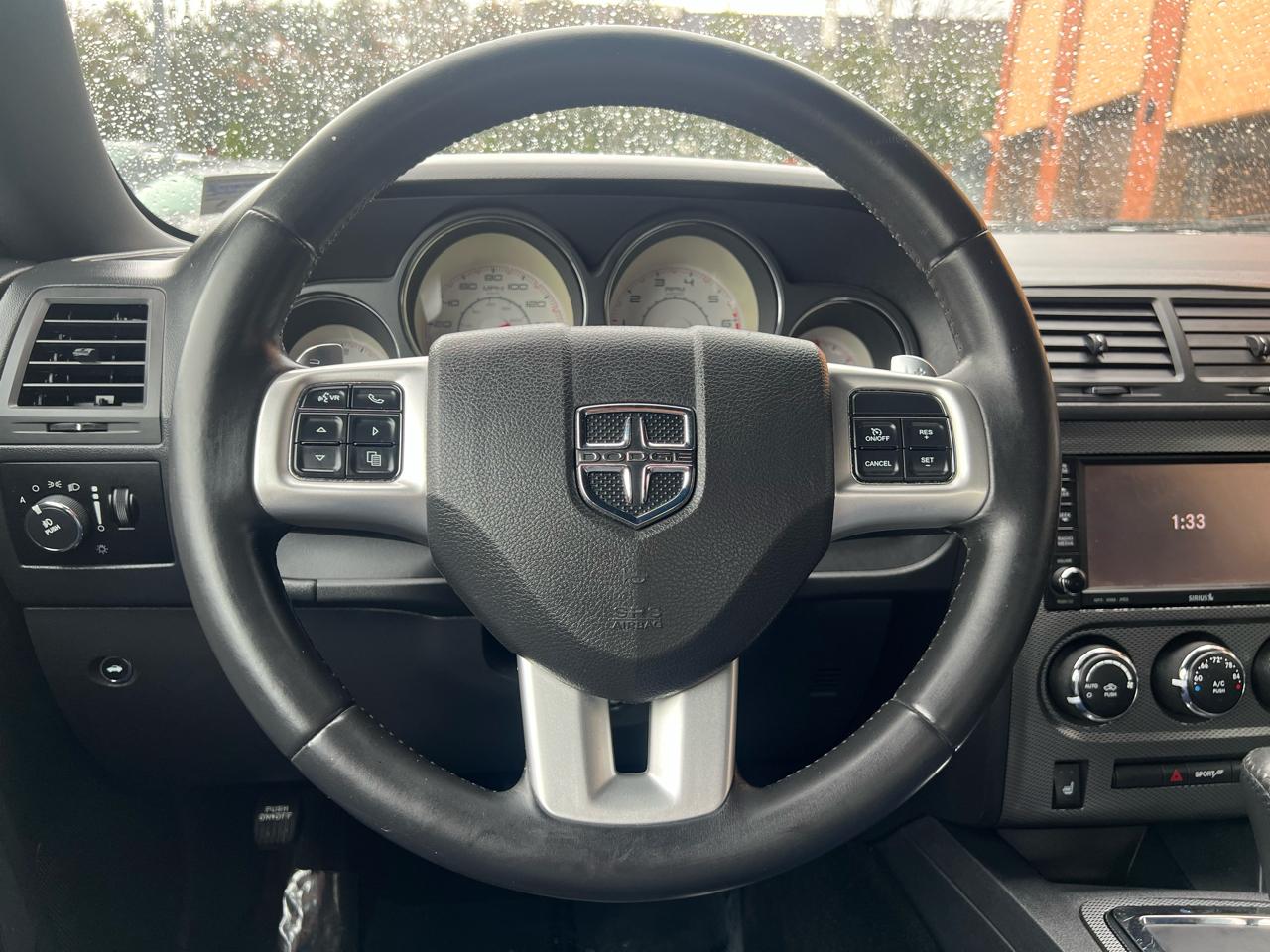 Dodge Challenger R/T 2012