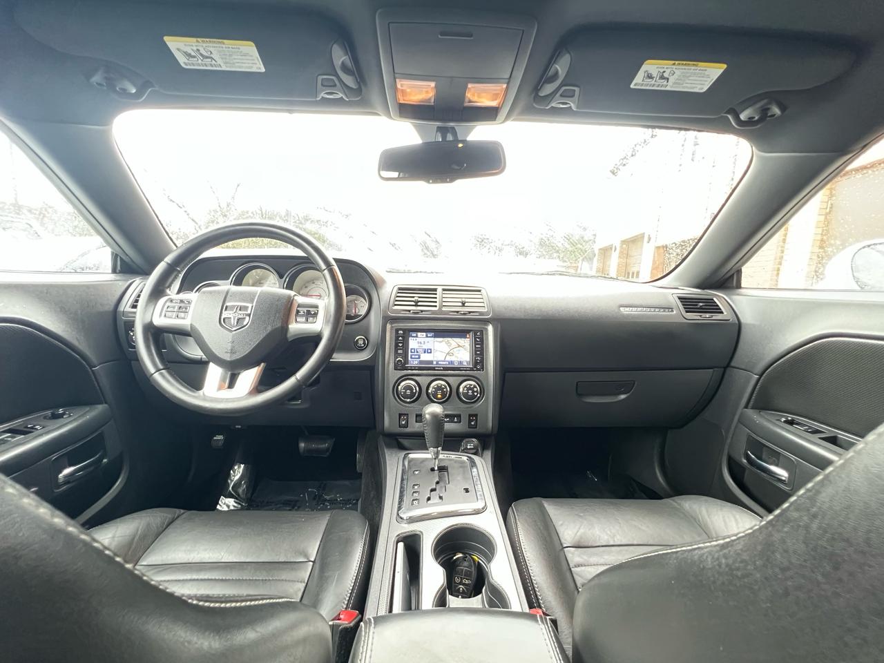 Dodge Challenger R/T 2012