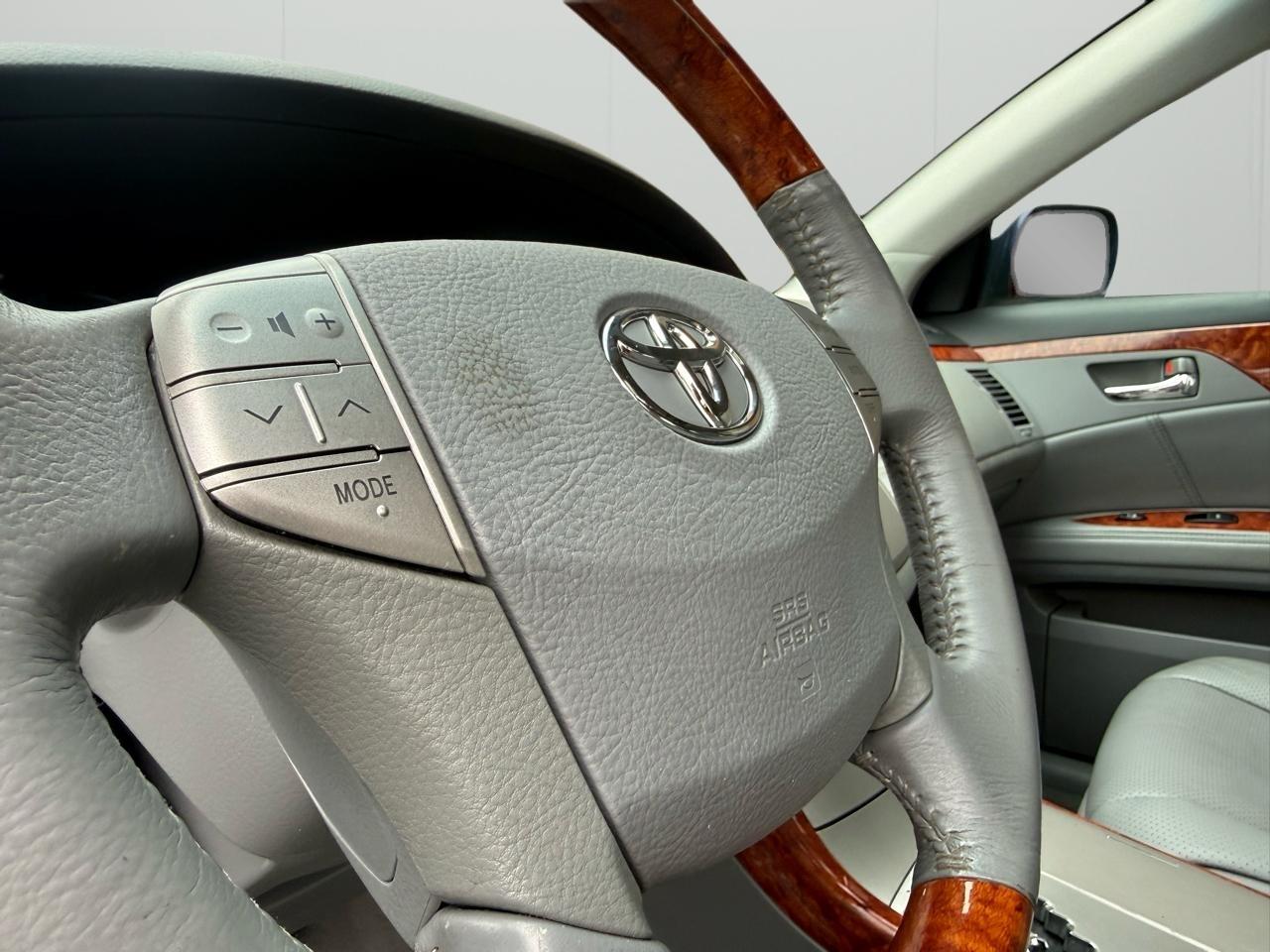 Toyota Avalon Limited 2007