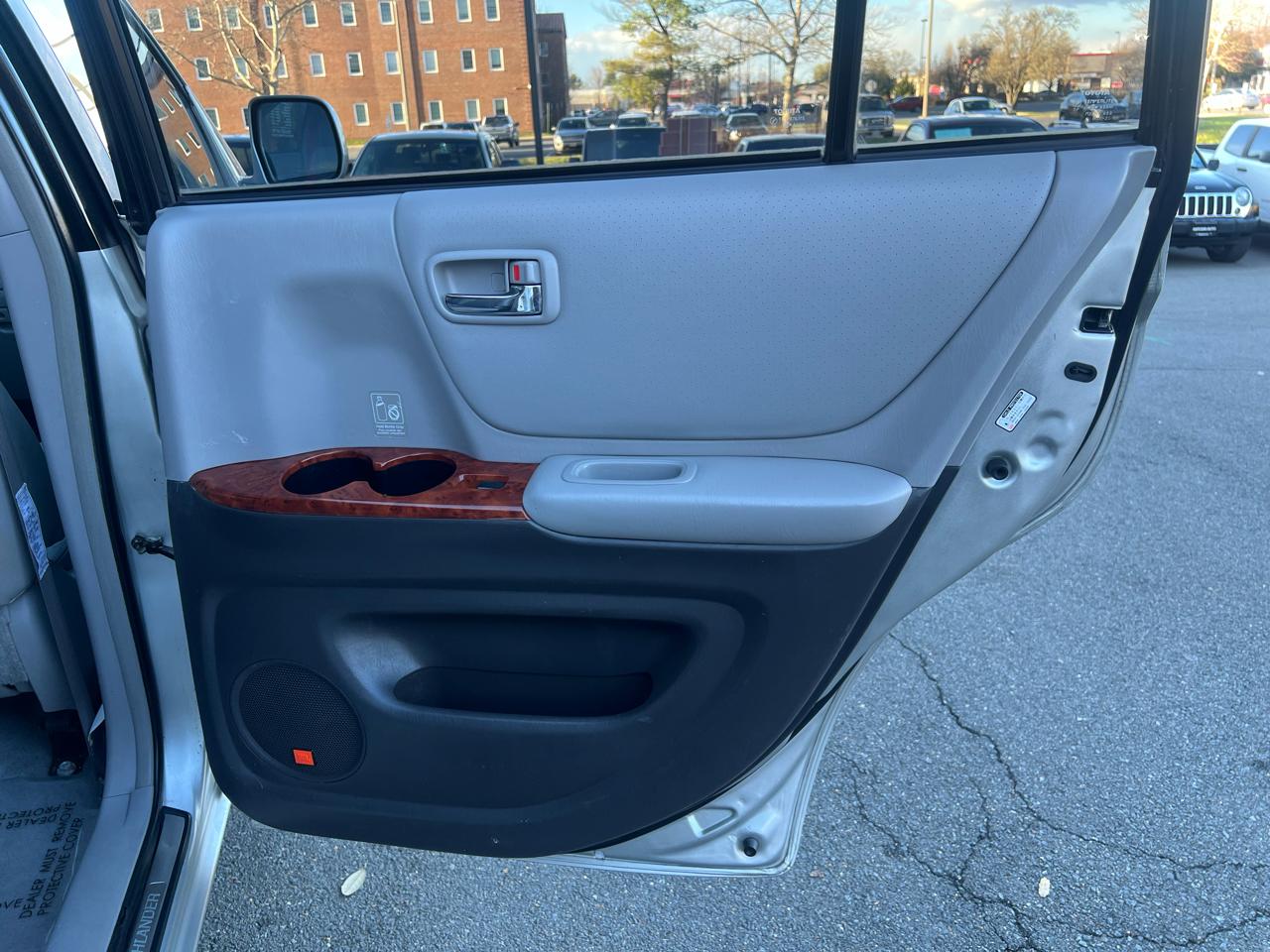 Toyota Highlander Hybrid Limited 4WD 2006