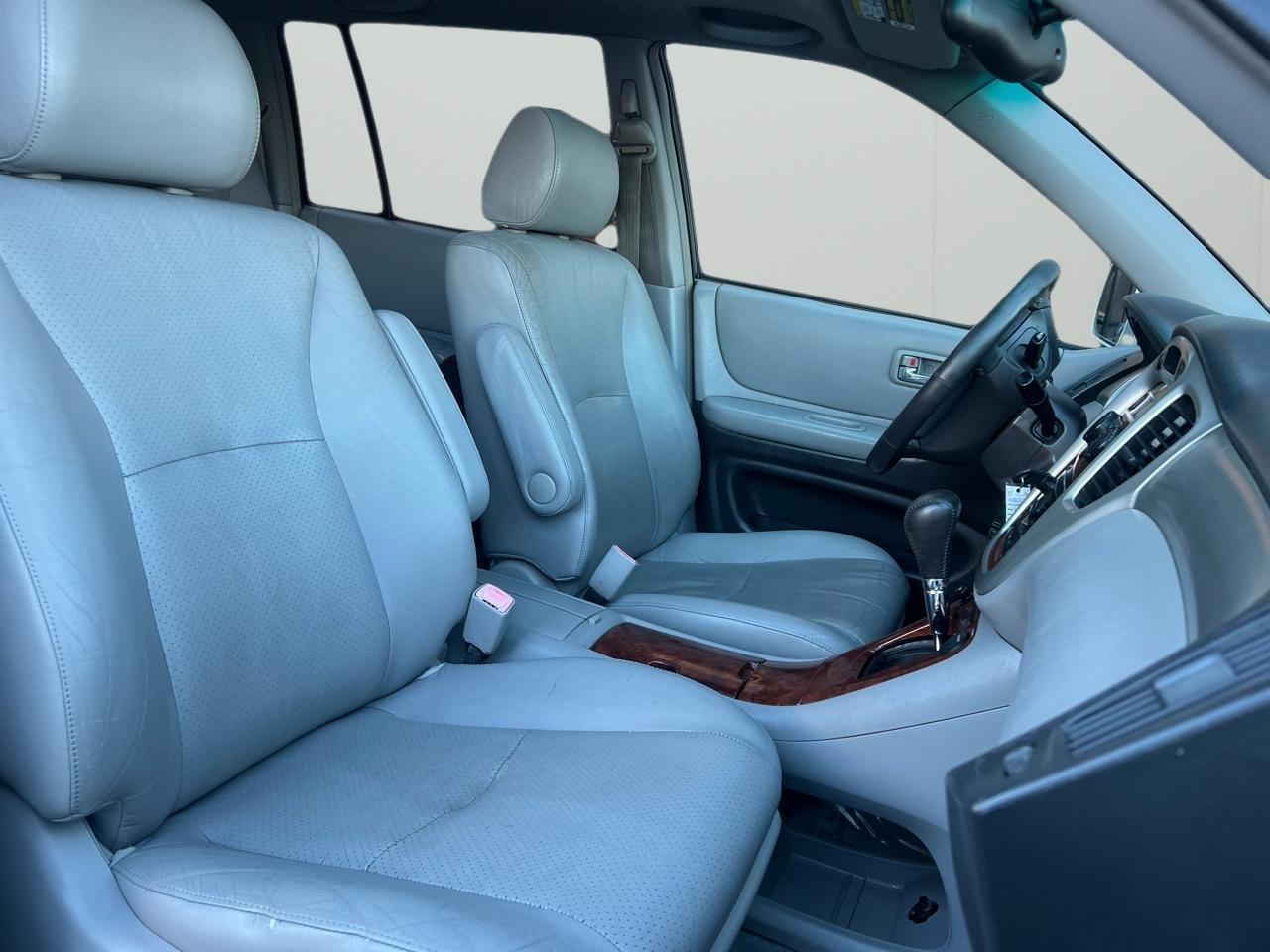 Toyota Highlander Hybrid Limited 4WD 2006