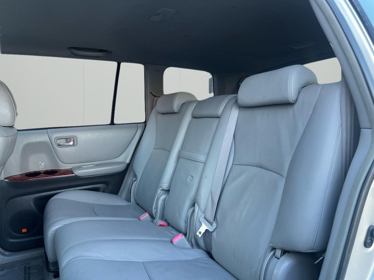 Toyota Highlander Hybrid Limited 4WD 2006