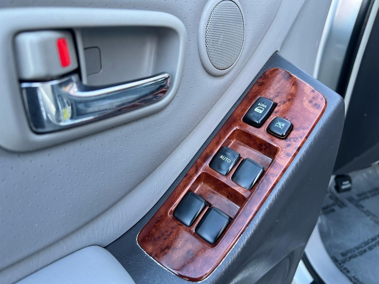 Toyota Highlander Hybrid Limited 4WD 2006