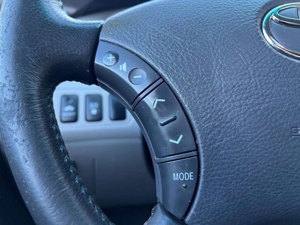 Toyota Highlander Hybrid Limited 4WD 2006