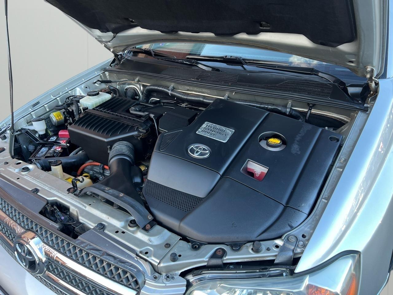 Toyota Highlander Hybrid Limited 4WD 2006