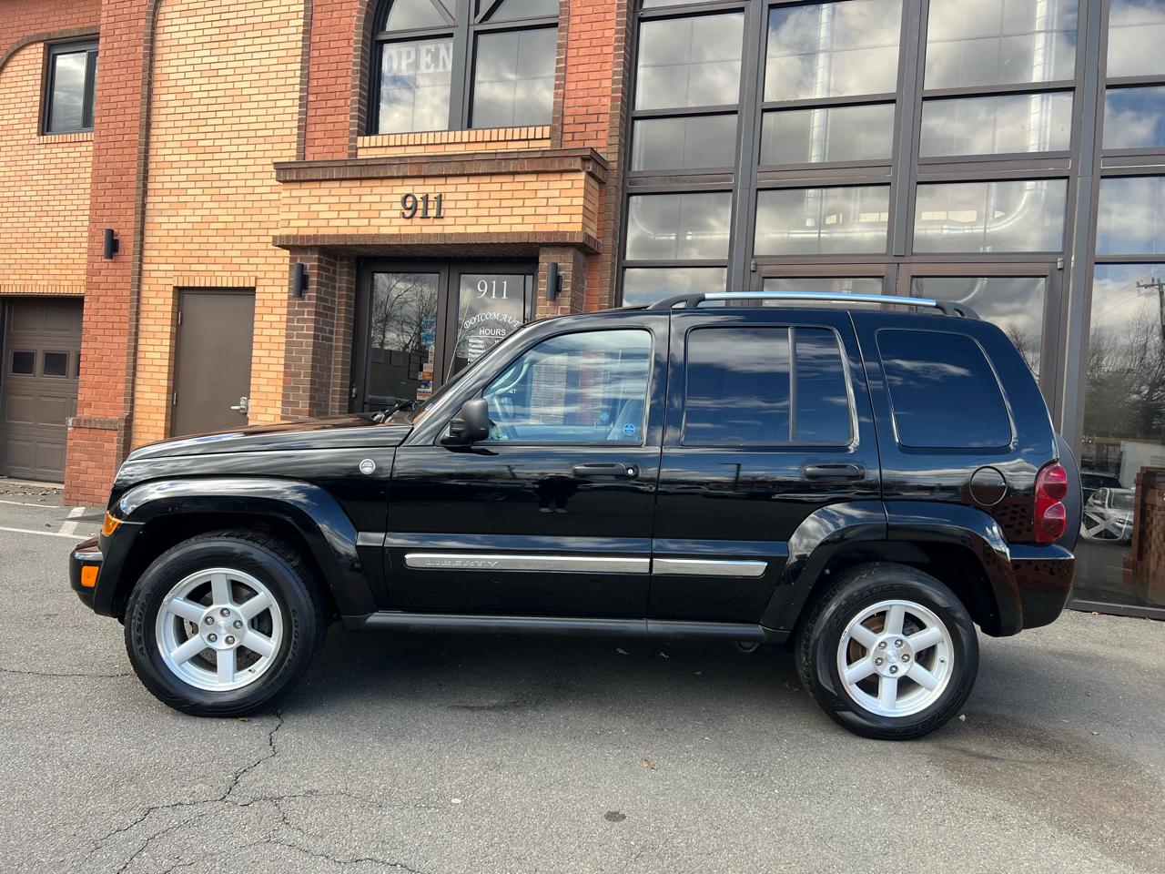 Jeep Liberty Limited 4WD 2005