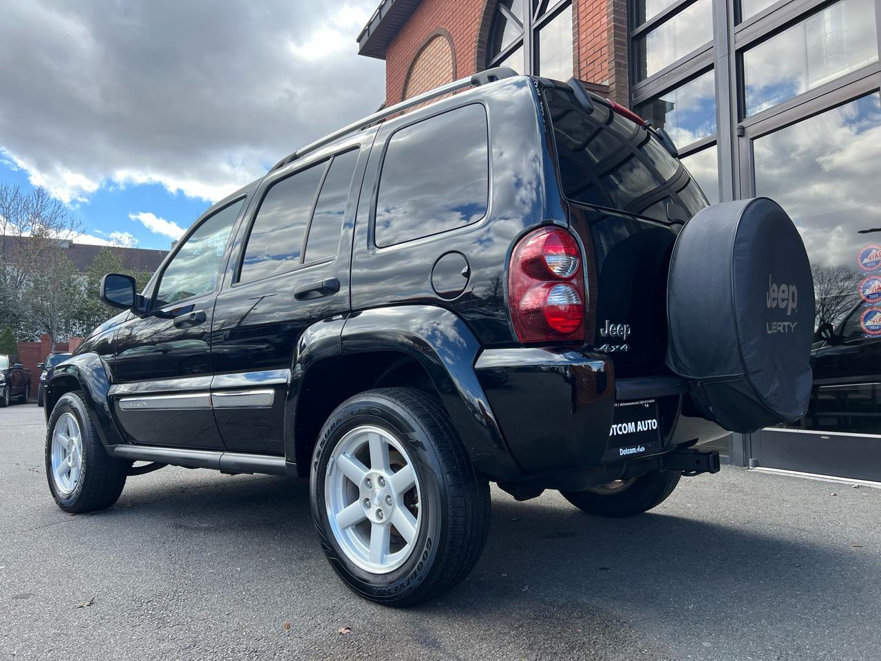 Jeep Liberty Limited 4WD 2005