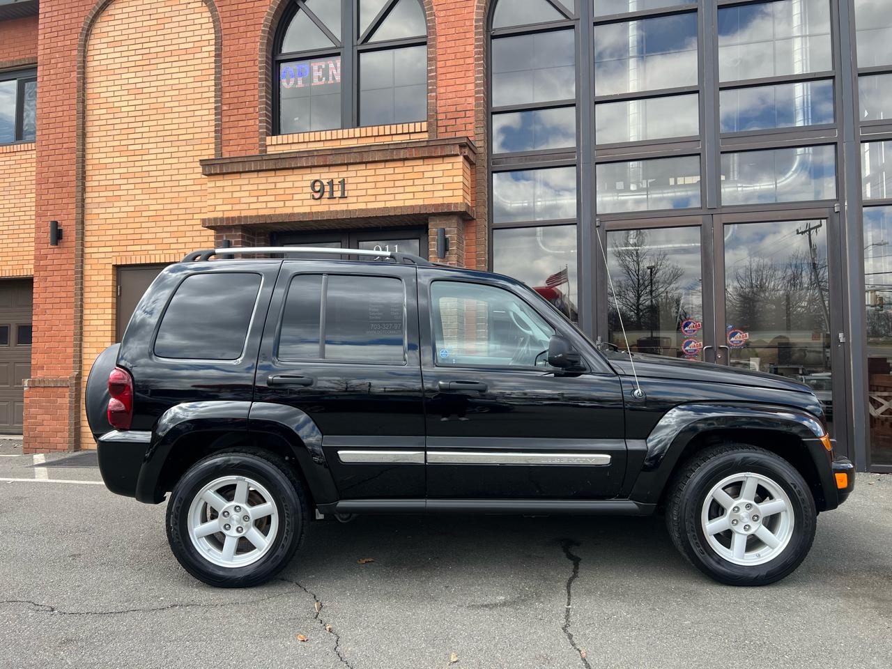 Jeep Liberty Limited 4WD 2005