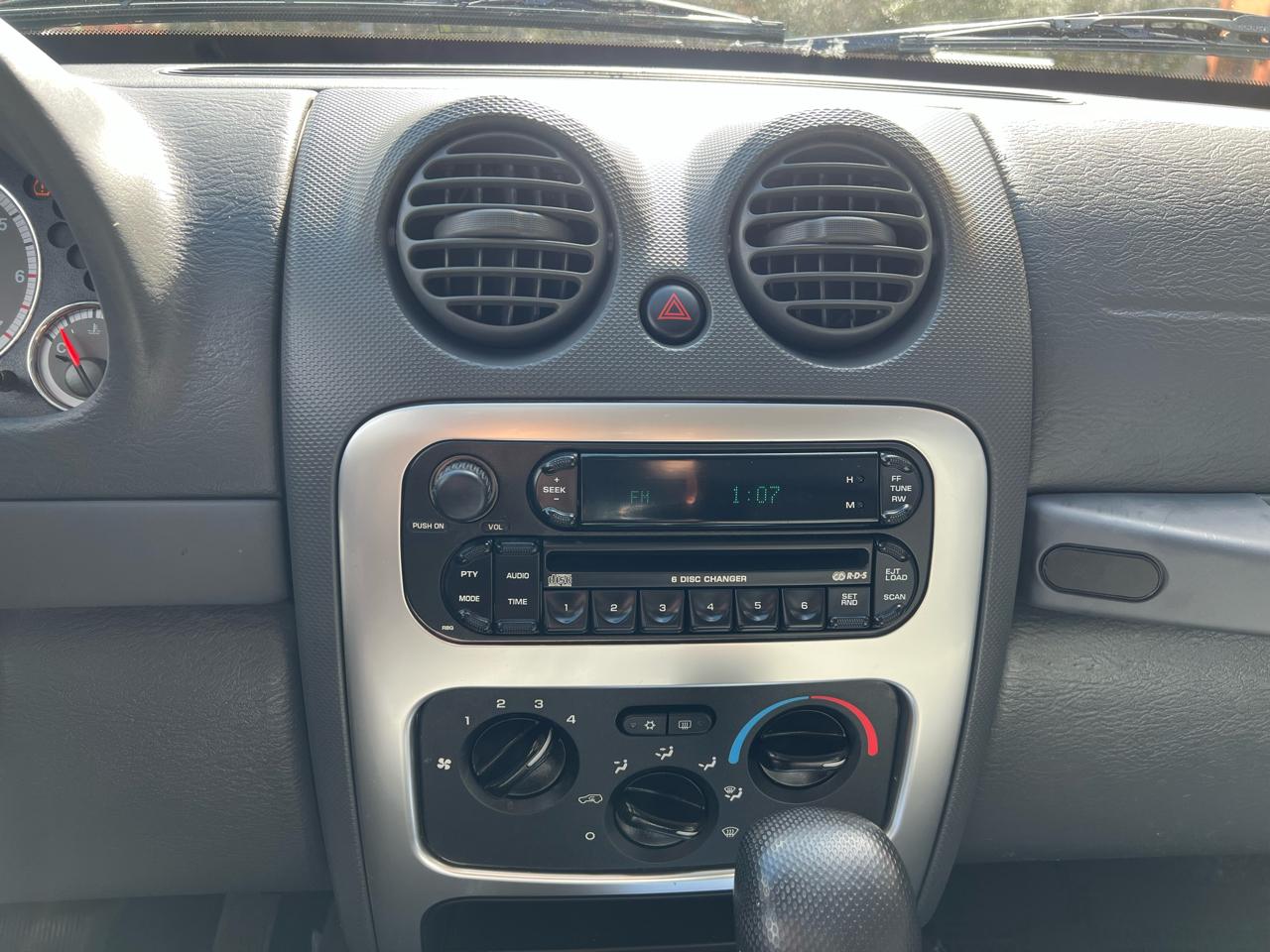 Jeep Liberty Limited 4WD 2005