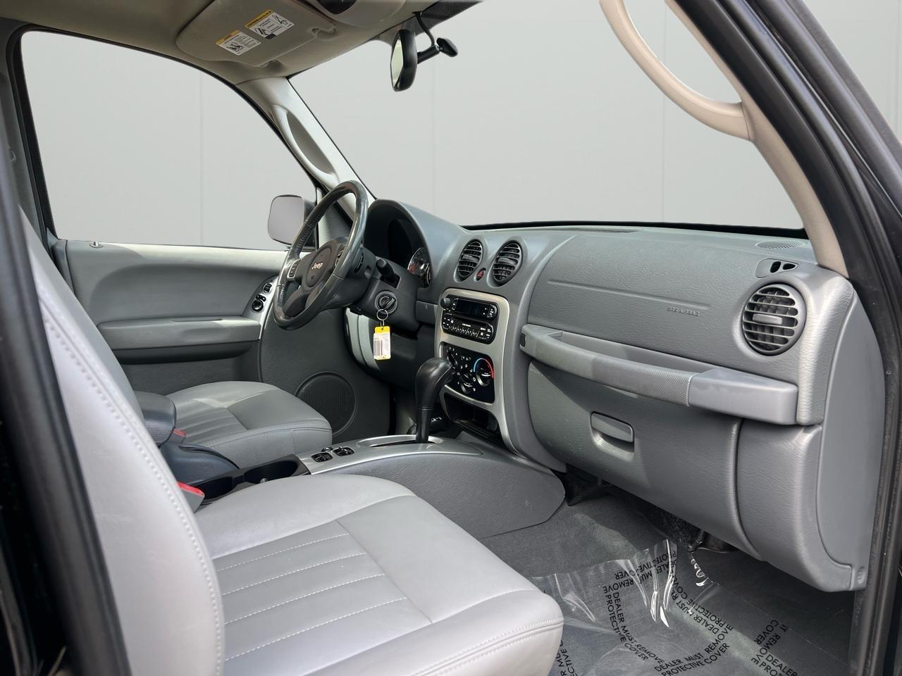 Jeep Liberty Limited 4WD 2005