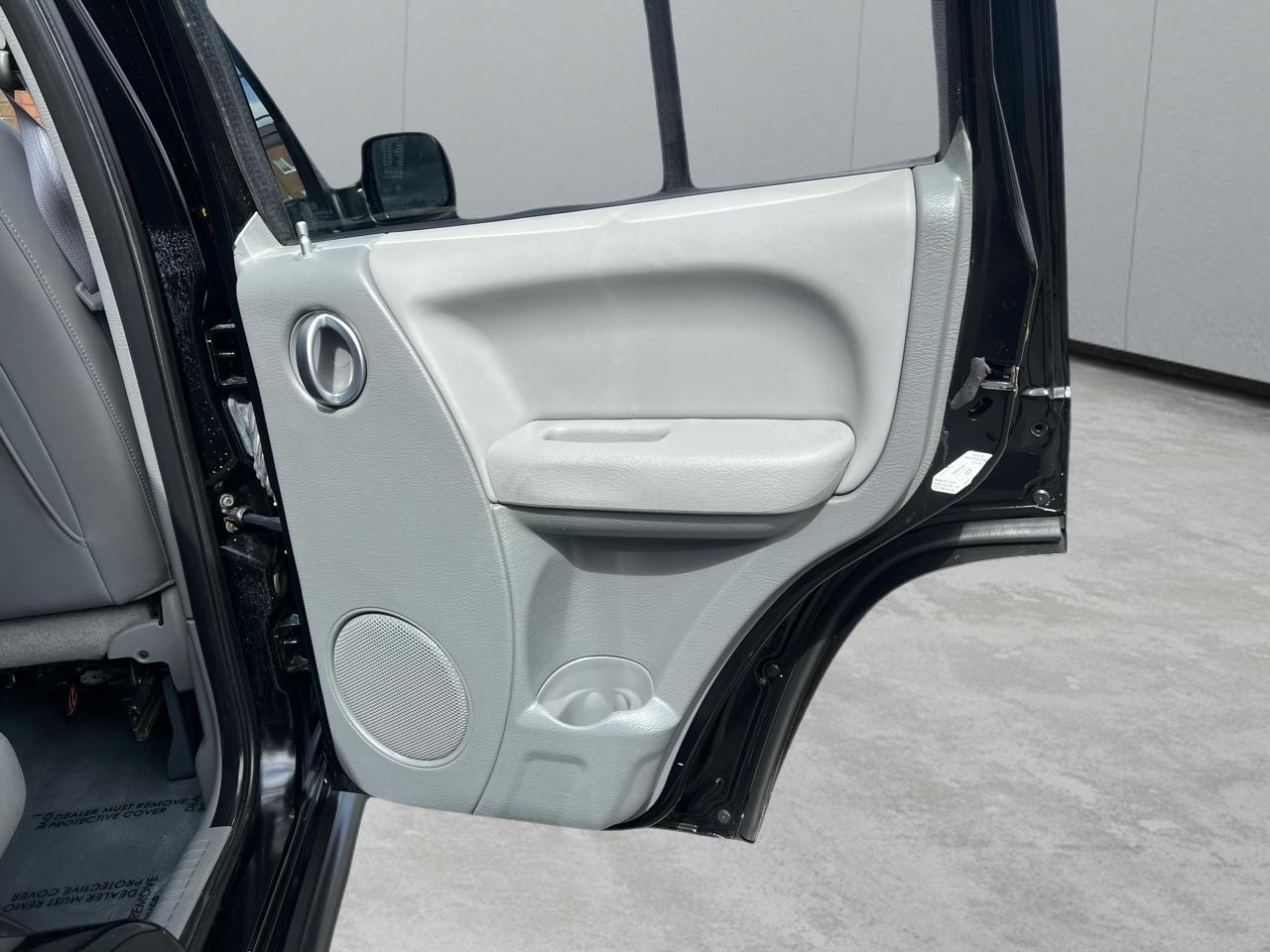 Jeep Liberty Limited 4WD 2005