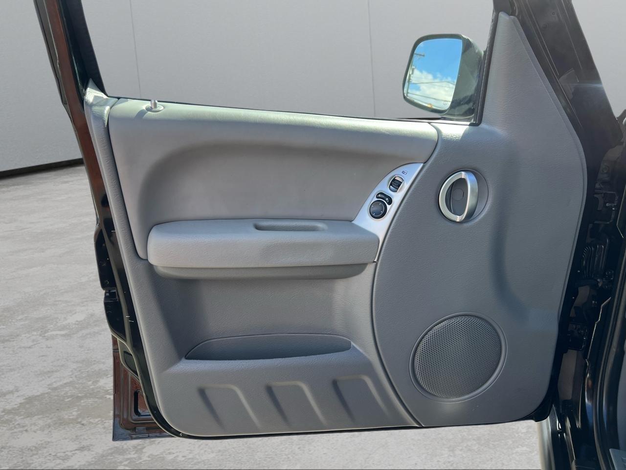 Jeep Liberty Limited 4WD 2005