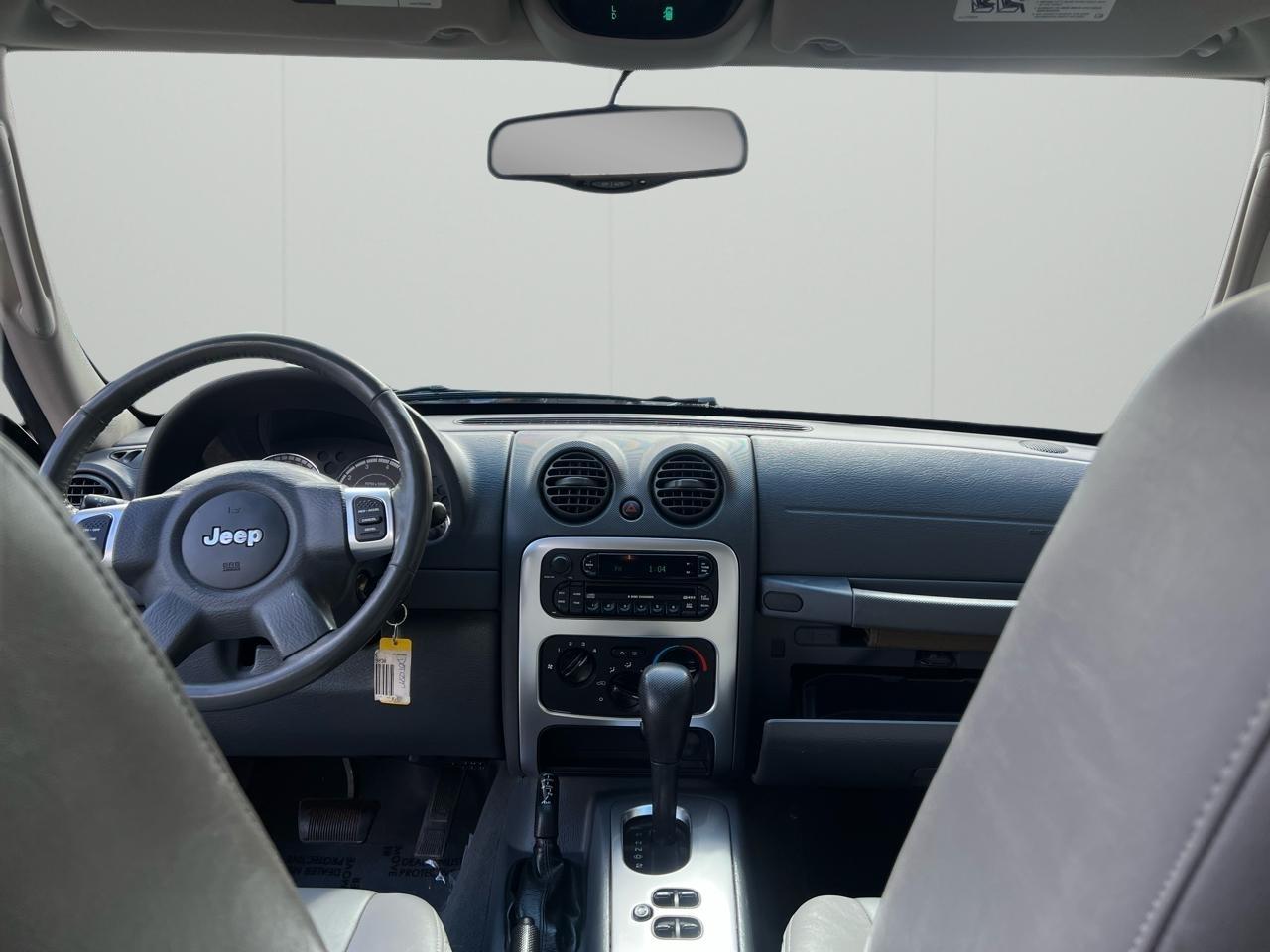 Jeep Liberty Limited 4WD 2005