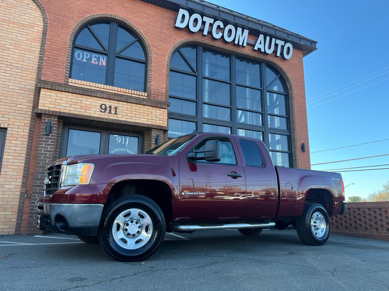 GMC Sierra 2500HD SLE Ext. Cab Long Box 4WD 2009