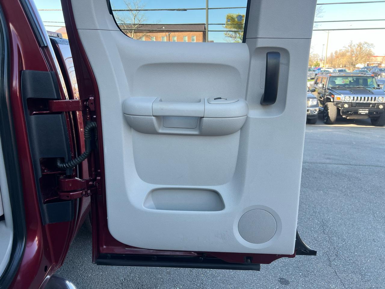 GMC Sierra 2500HD SLE Ext. Cab Long Box 4WD 2009