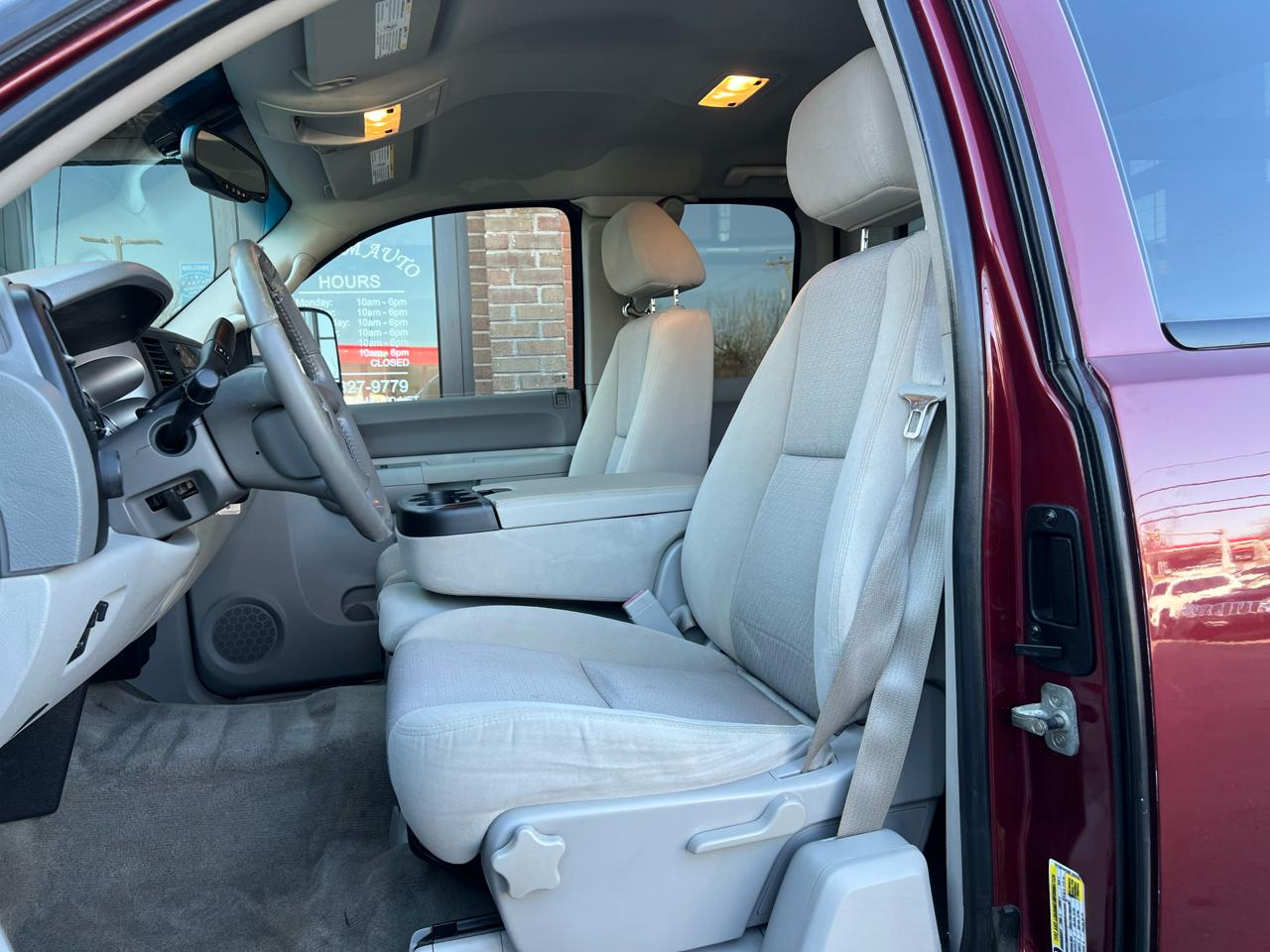 GMC Sierra 2500HD SLE Ext. Cab Long Box 4WD 2009