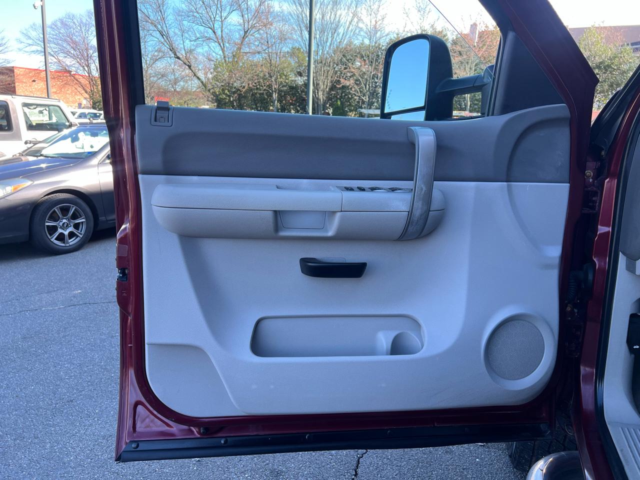 GMC Sierra 2500HD SLE Ext. Cab Long Box 4WD 2009