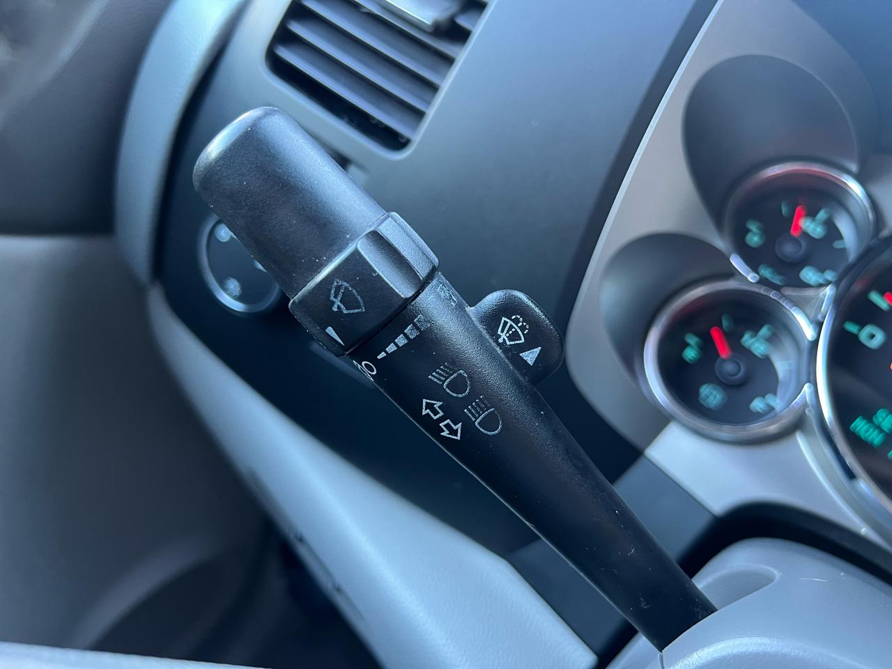 GMC Sierra 2500HD SLE Ext. Cab Long Box 4WD 2009