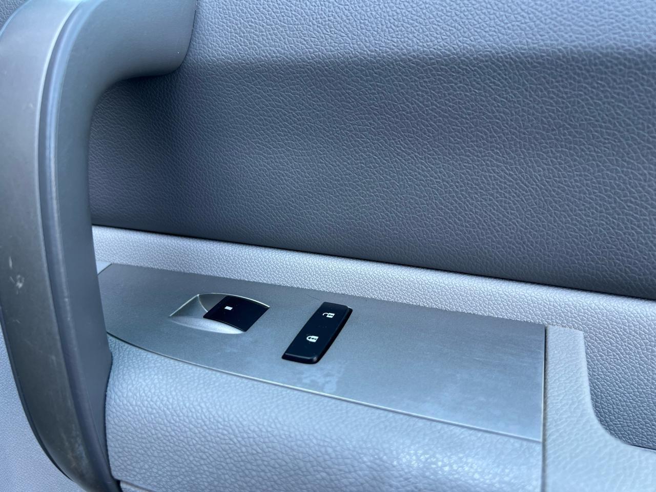 GMC Sierra 2500HD SLE Ext. Cab Long Box 4WD 2009