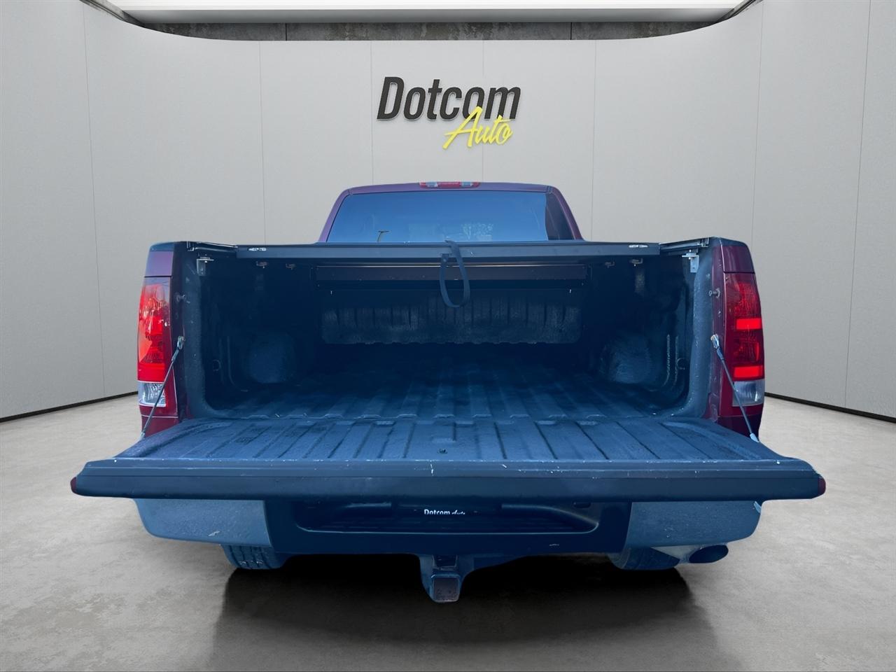 GMC Sierra 2500HD SLE Ext. Cab Long Box 4WD 2009