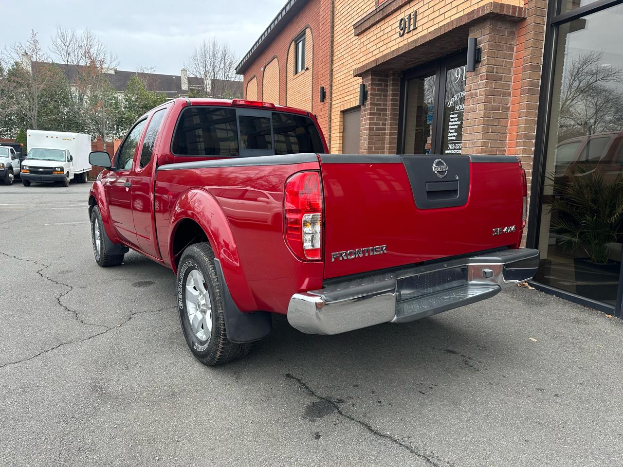Nissan Frontier LE King Cab 4WD 2009