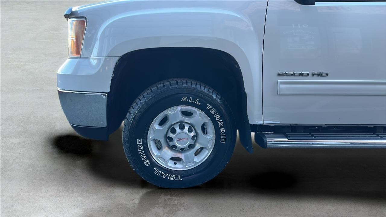 GMC Sierra 2500HD SLT Crew Cab 4WD 2010