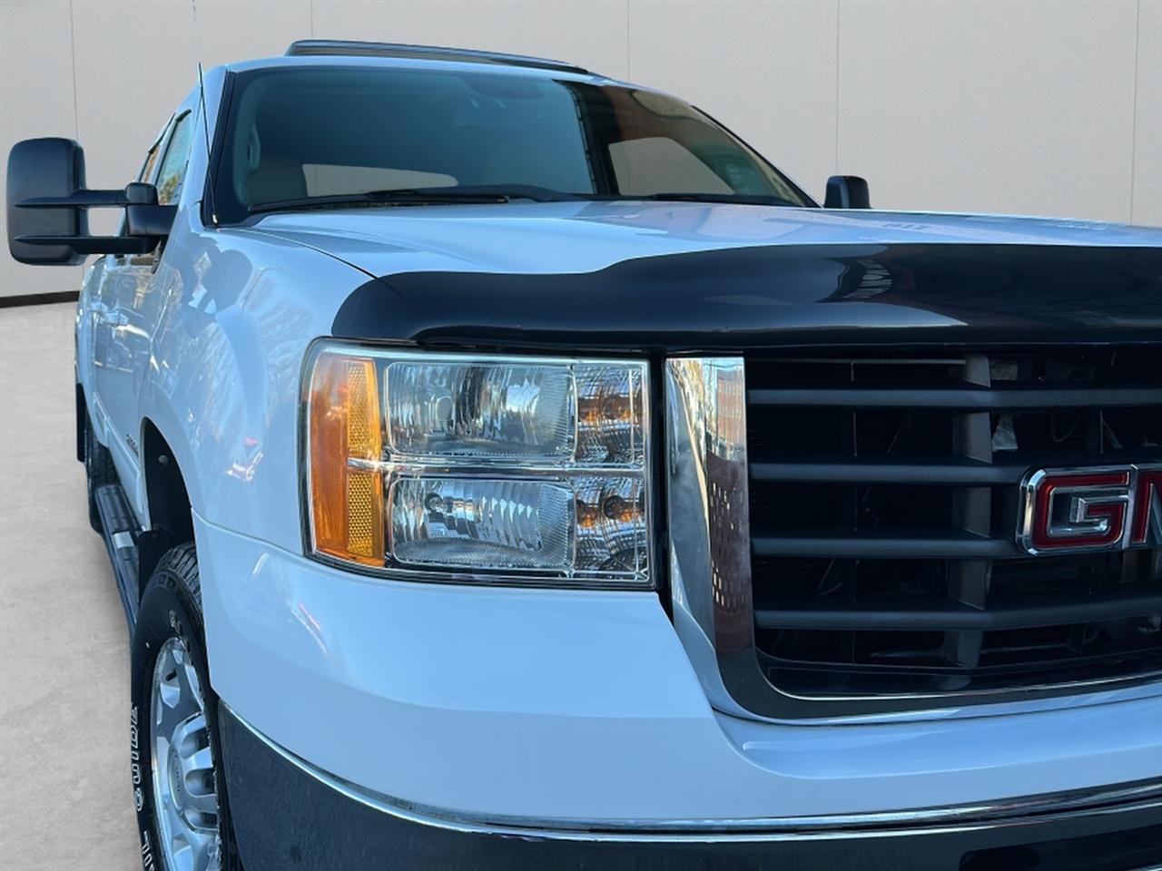 GMC Sierra 2500HD SLT Crew Cab 4WD 2010