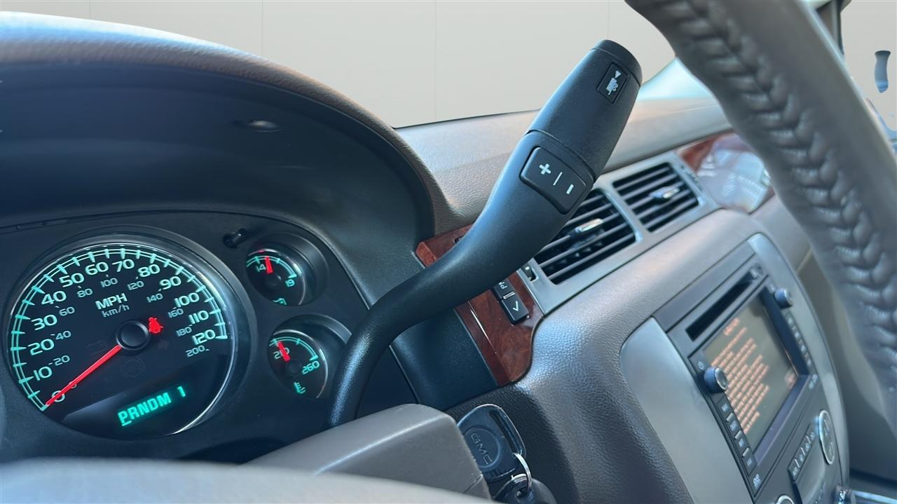 GMC Sierra 2500HD SLT Crew Cab 4WD 2010