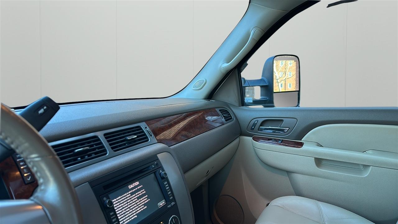 GMC Sierra 2500HD SLT Crew Cab 4WD 2010