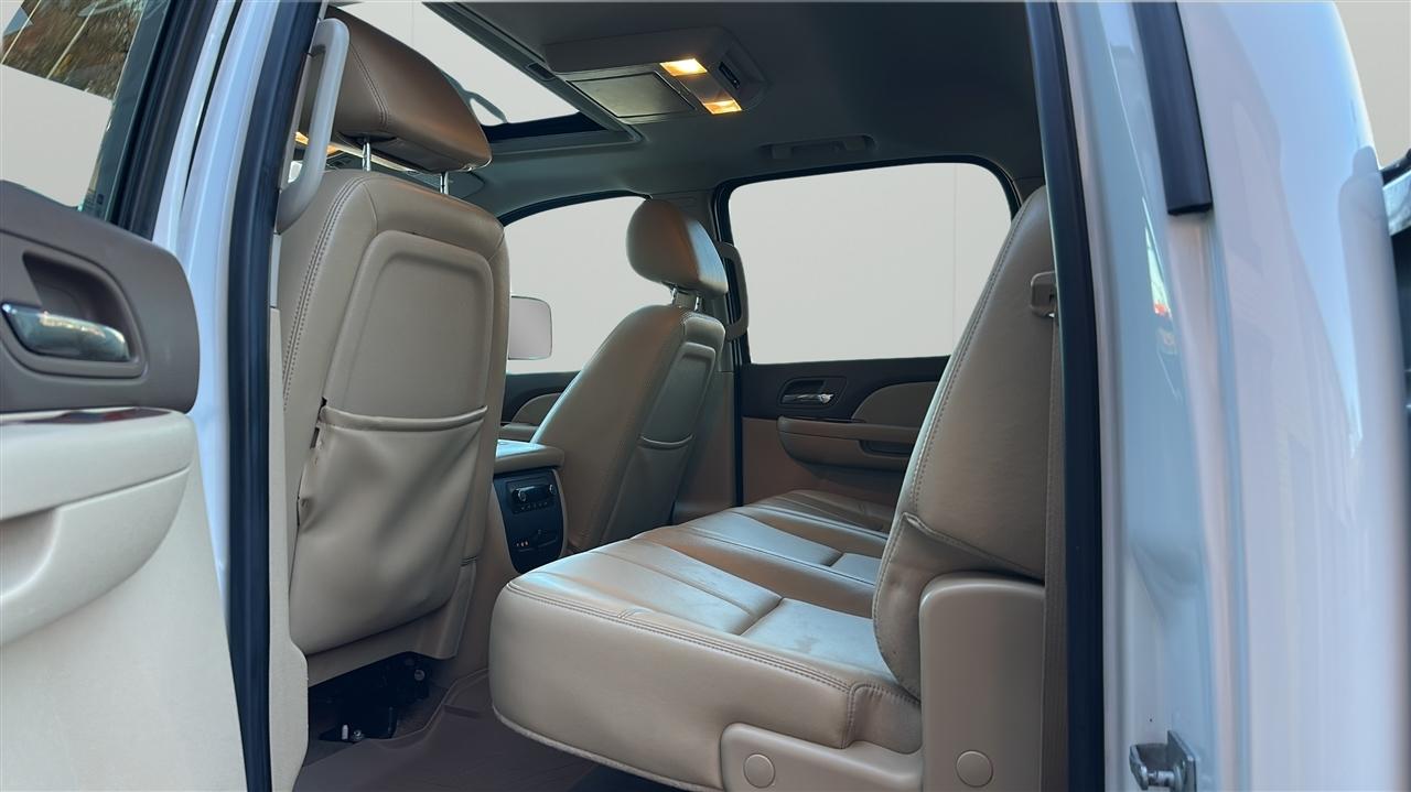 GMC Sierra 2500HD SLT Crew Cab 4WD 2010