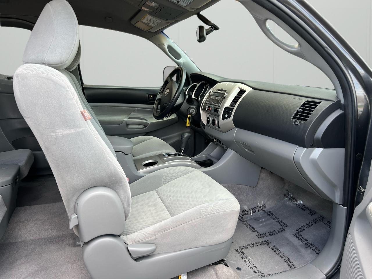 Toyota Tacoma Access Cab 2WD 2009