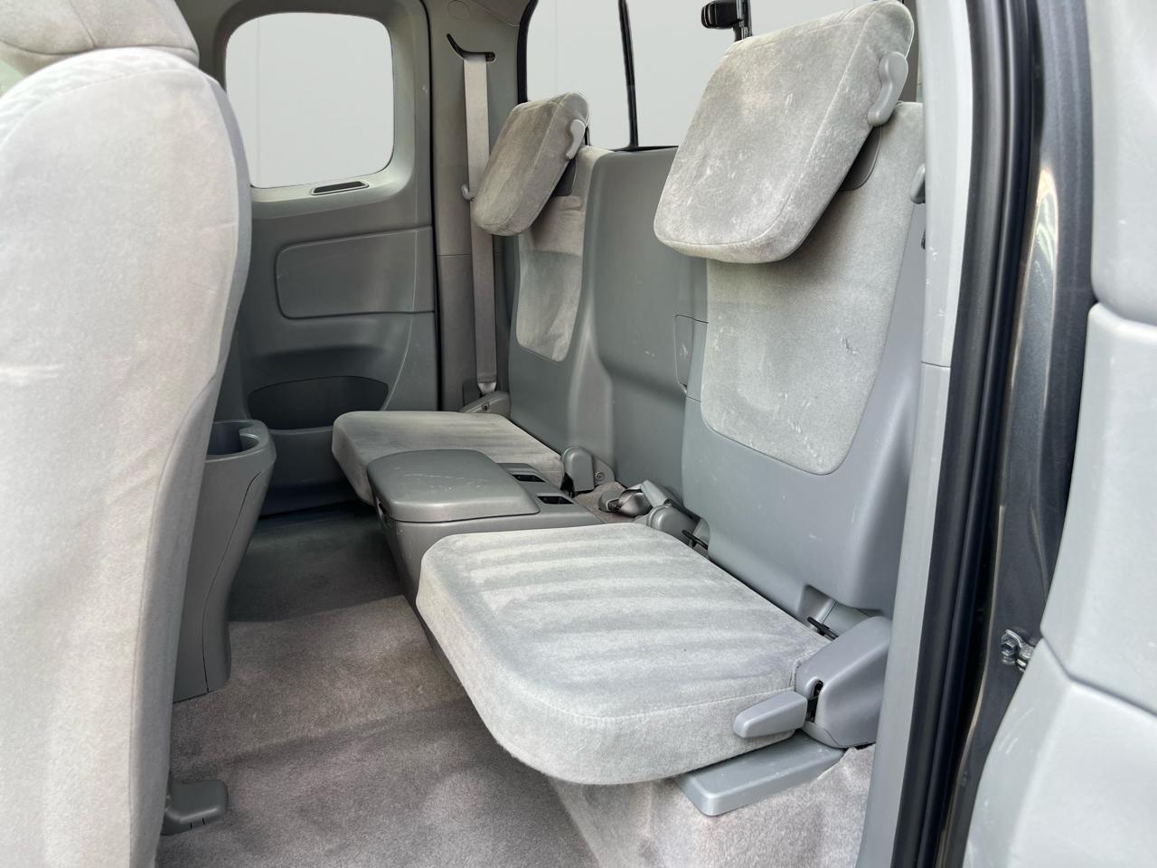 Toyota Tacoma Access Cab 2WD 2009