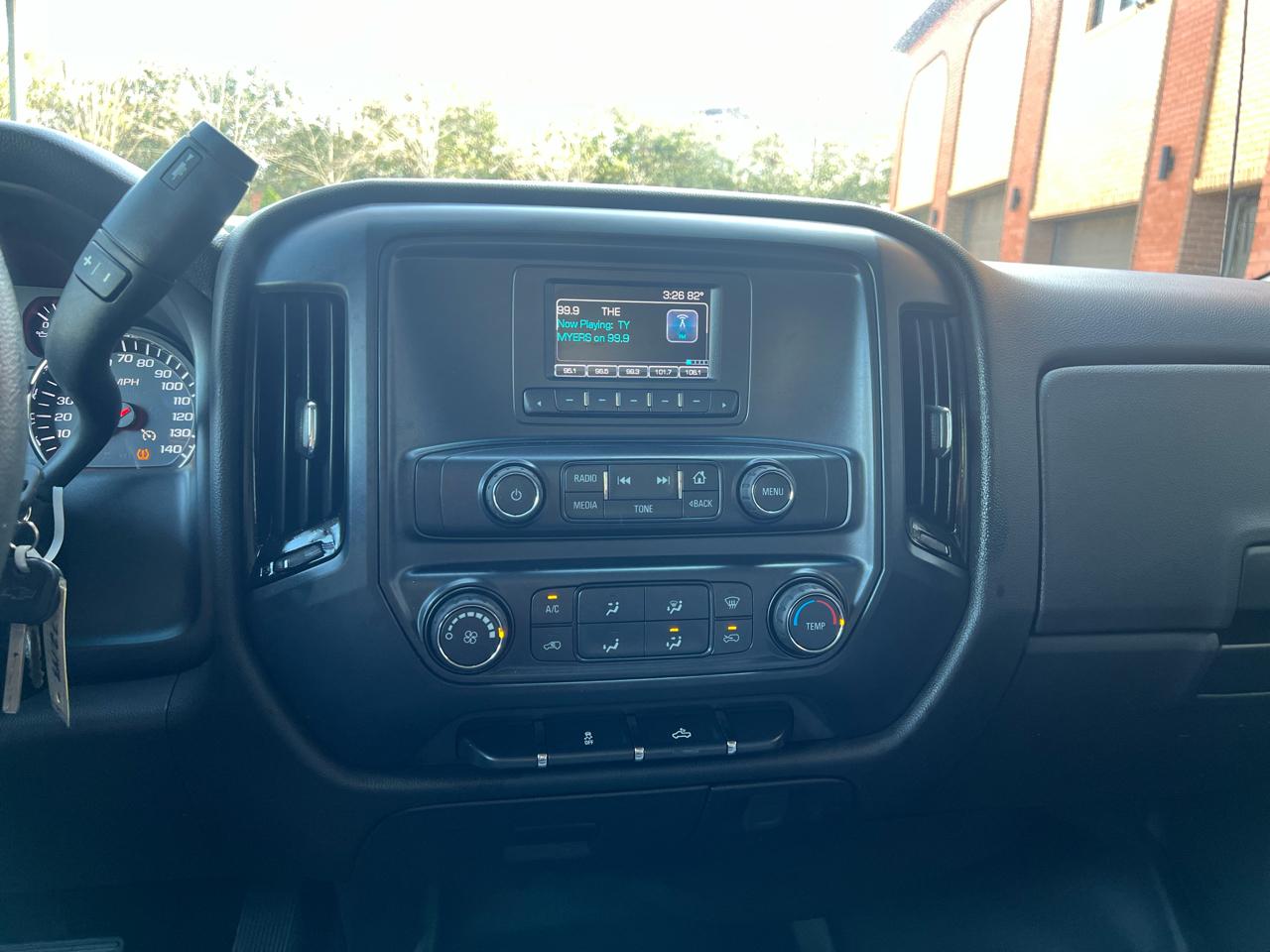 Chevrolet Silverado 1500 Work Truck Short Box 4WD 2016