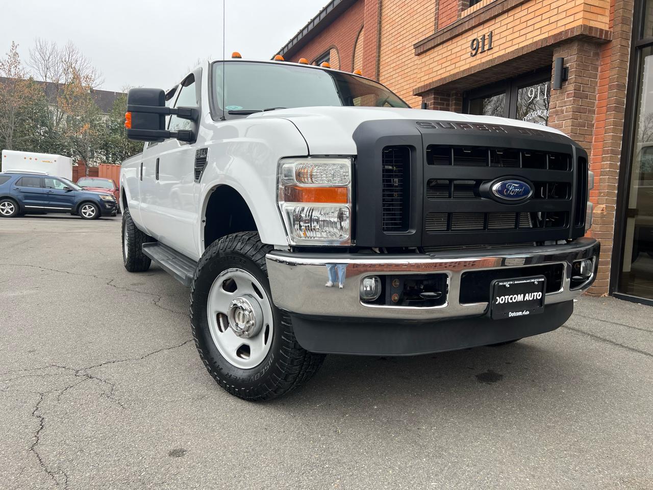 Ford F-350 SD XLT Crew Cab Long Bed 4WD 2008