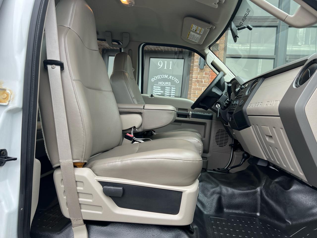 Ford F-350 SD XLT Crew Cab Long Bed 4WD 2008