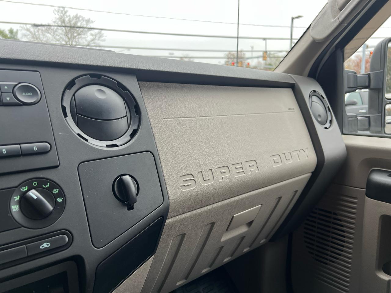 Ford F-350 SD XLT Crew Cab Long Bed 4WD 2008