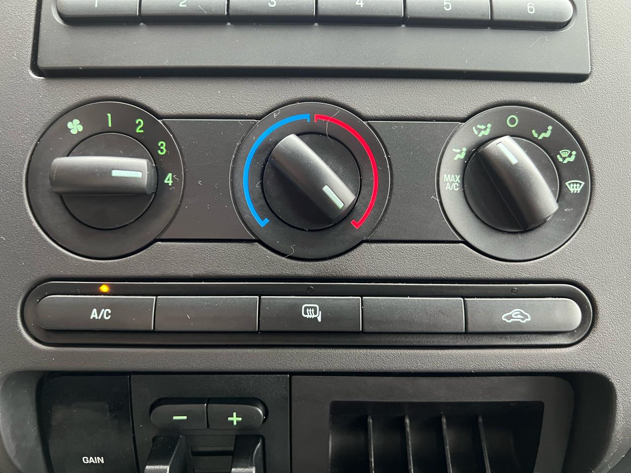 Ford F-350 SD XLT Crew Cab Long Bed 4WD 2008