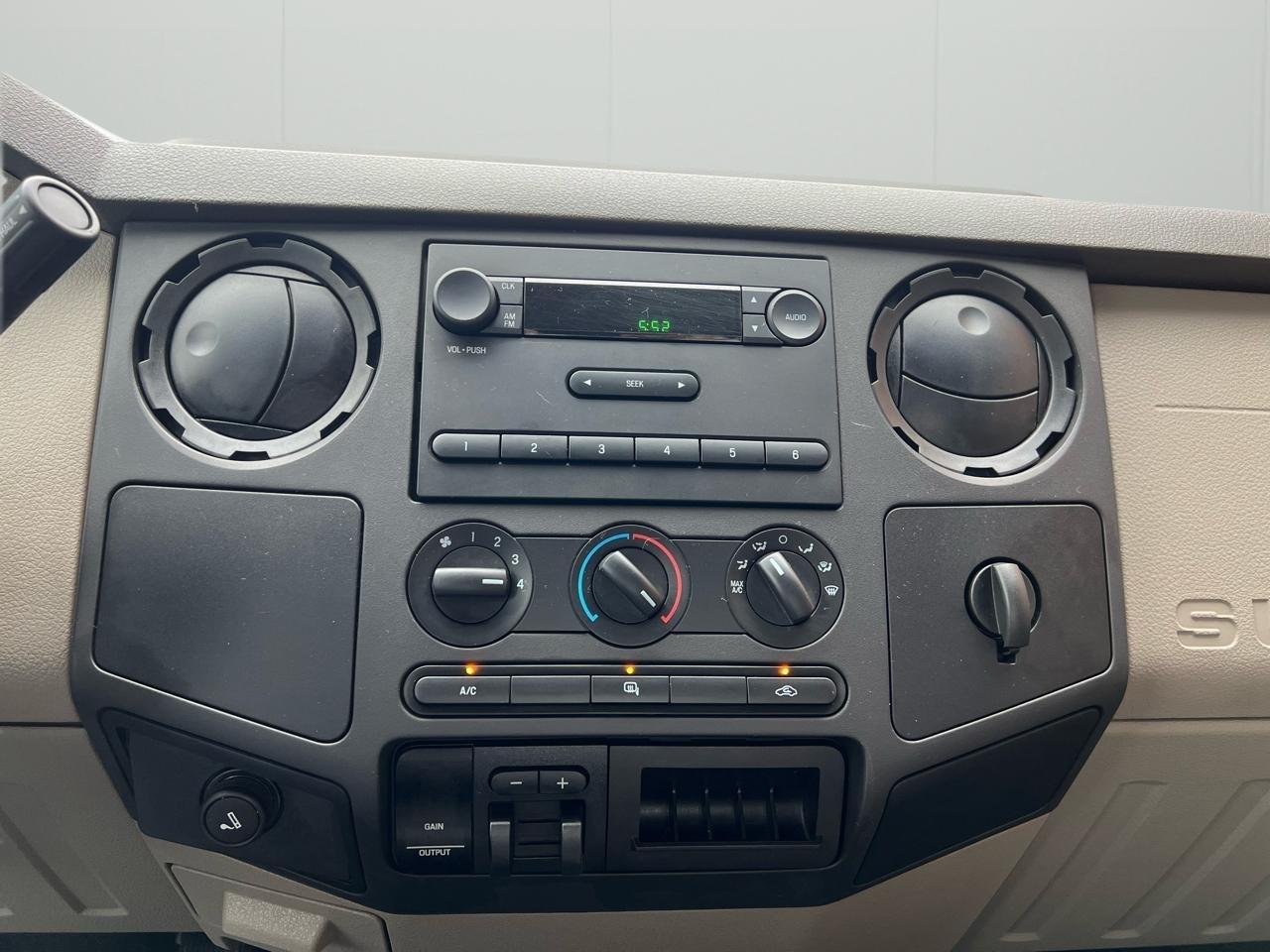 Ford F-350 SD XLT Crew Cab Long Bed 4WD 2008