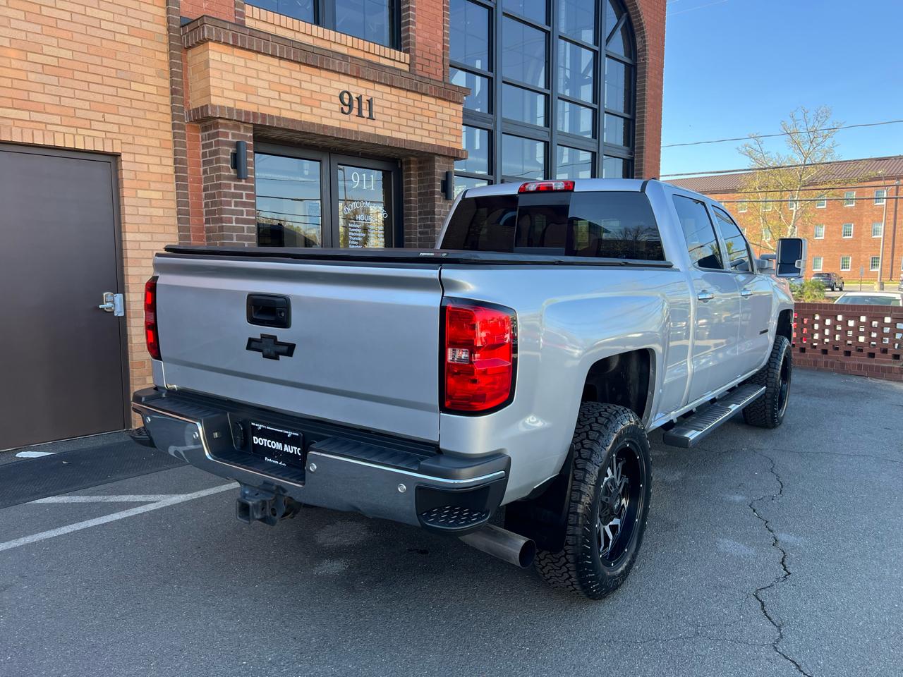 Chevrolet Silverado 2500HD LTZ Crew Cab Long Box 4WD 2015