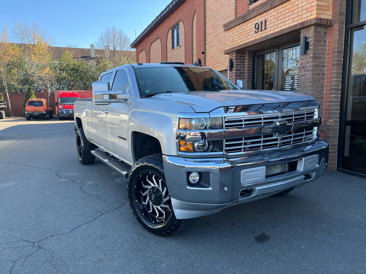 Chevrolet Silverado 2500HD LTZ Crew Cab Long Box 4WD 2015