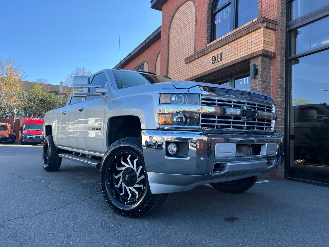 Chevrolet Silverado 2500HD LTZ Crew Cab Long Box 4WD 2015