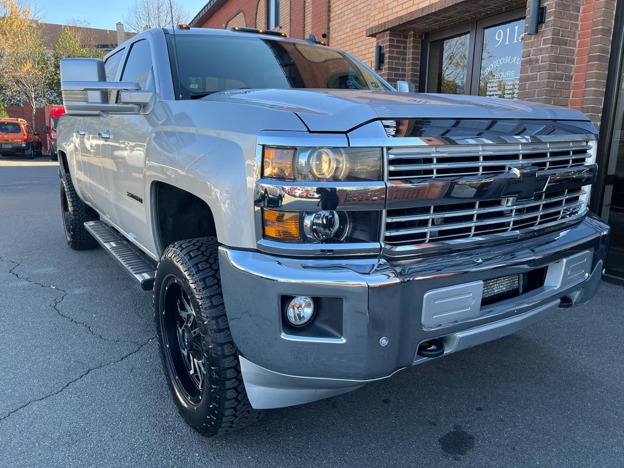 Chevrolet Silverado 2500HD LTZ Crew Cab Long Box 4WD 2015