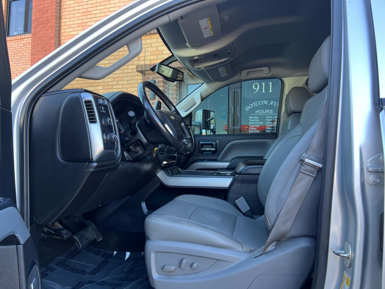 Chevrolet Silverado 2500HD LTZ Crew Cab Long Box 4WD 2015