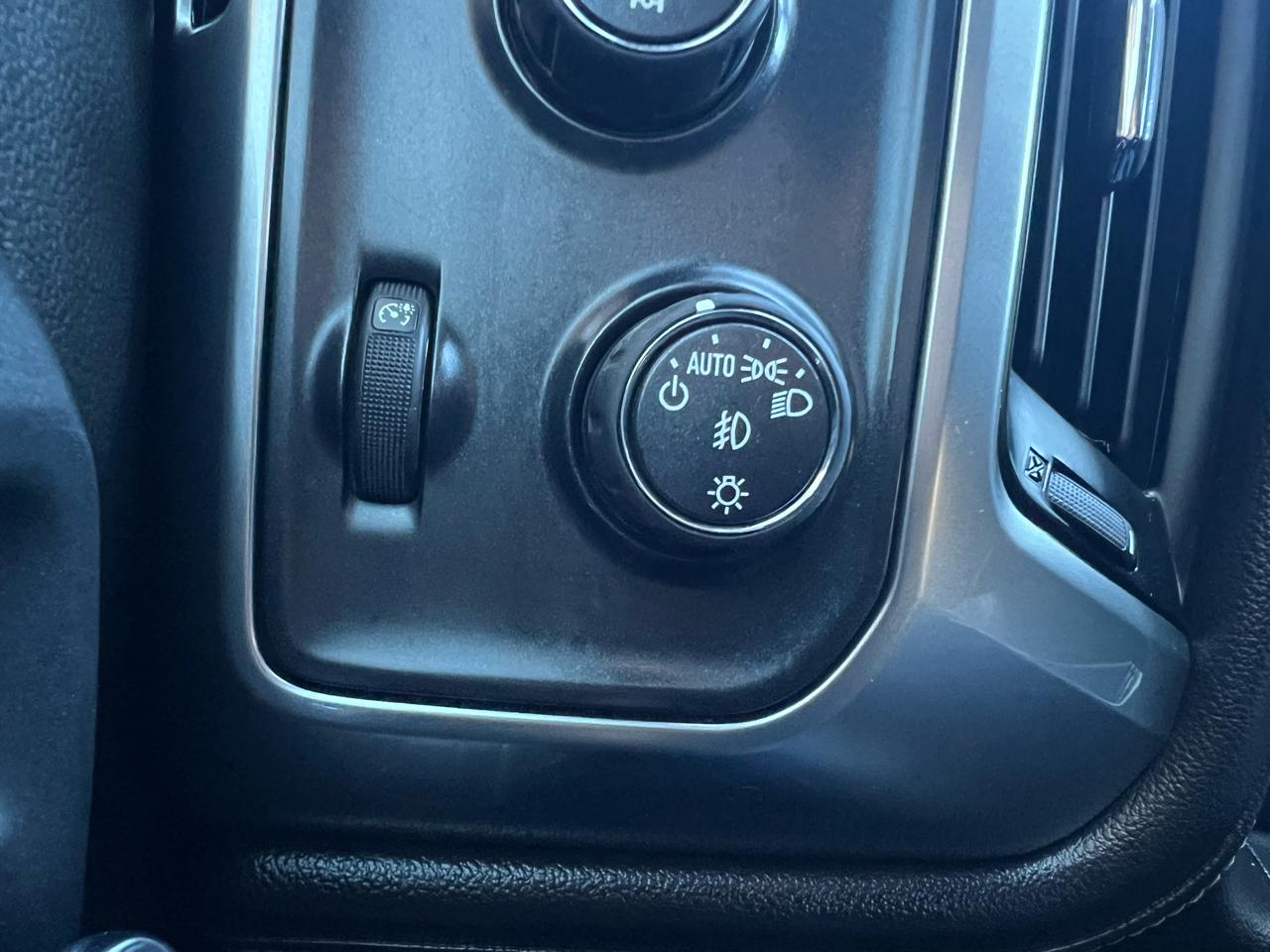 Chevrolet Silverado 2500HD LTZ Crew Cab Long Box 4WD 2015