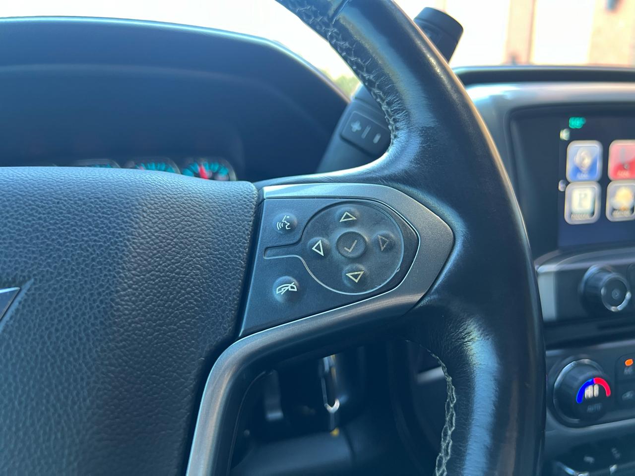 Chevrolet Silverado 2500HD LTZ Crew Cab Long Box 4WD 2015