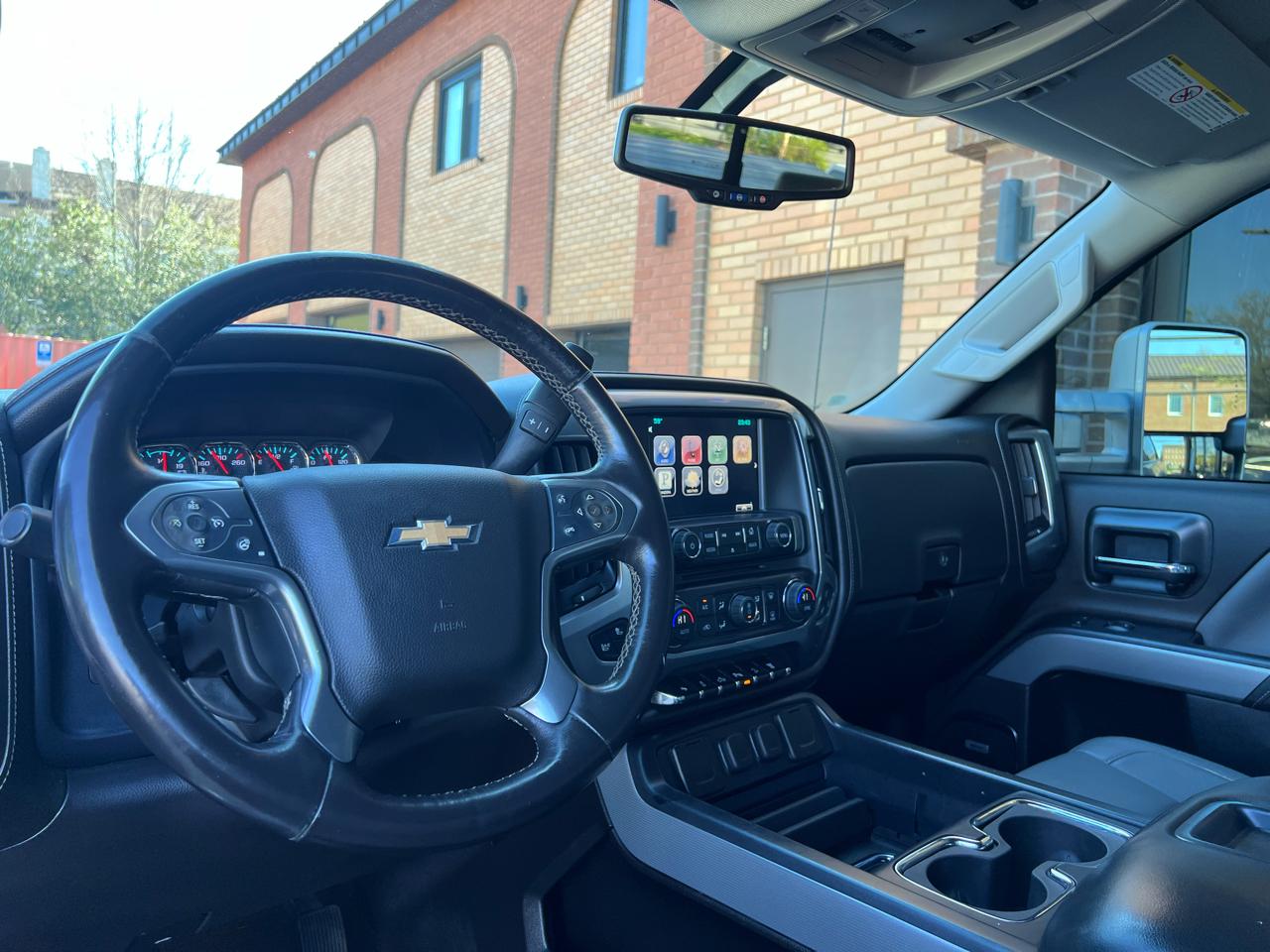 Chevrolet Silverado 2500HD LTZ Crew Cab Long Box 4WD 2015