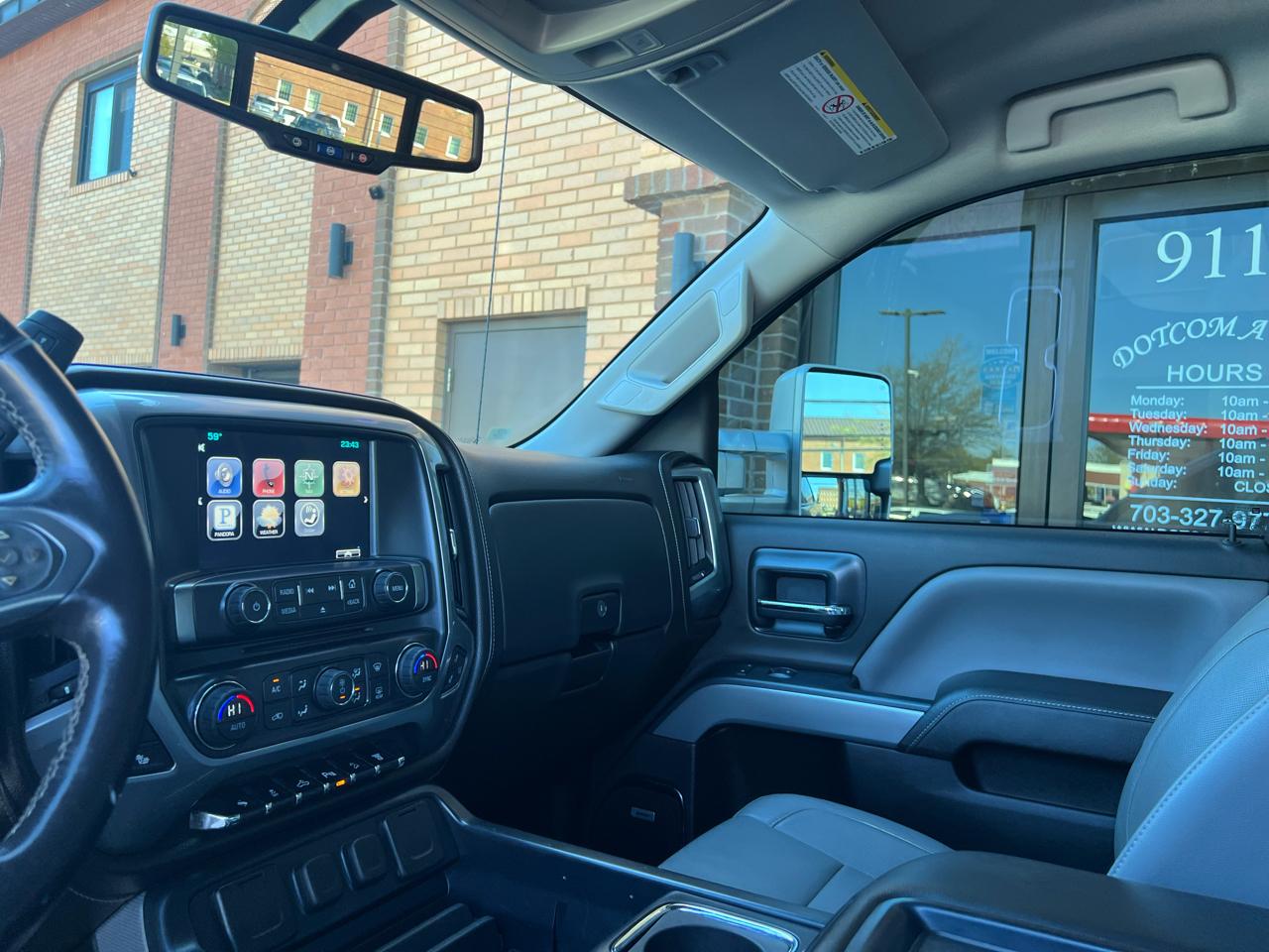 Chevrolet Silverado 2500HD LTZ Crew Cab Long Box 4WD 2015