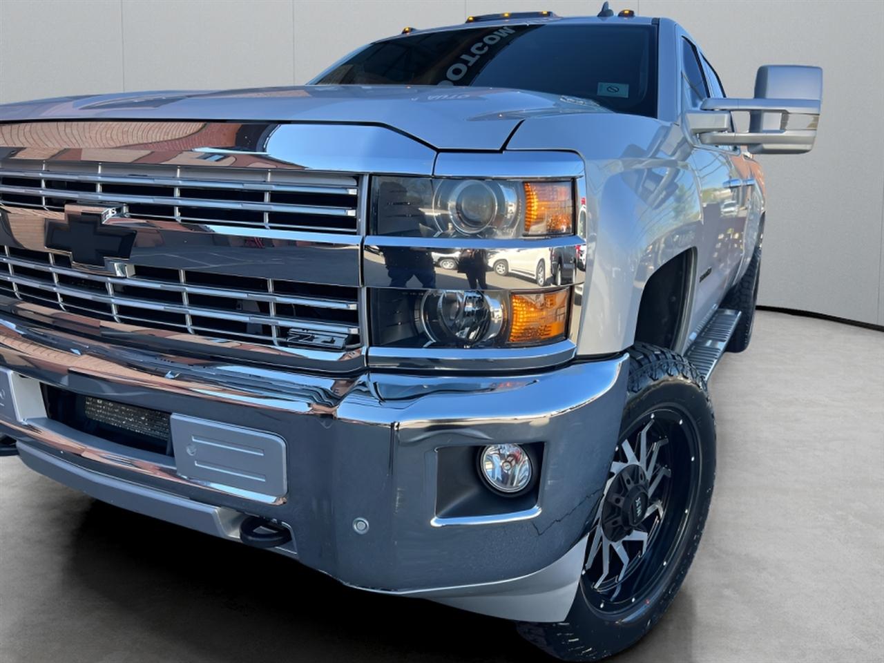 Chevrolet Silverado 2500HD LTZ Crew Cab Long Box 4WD 2015